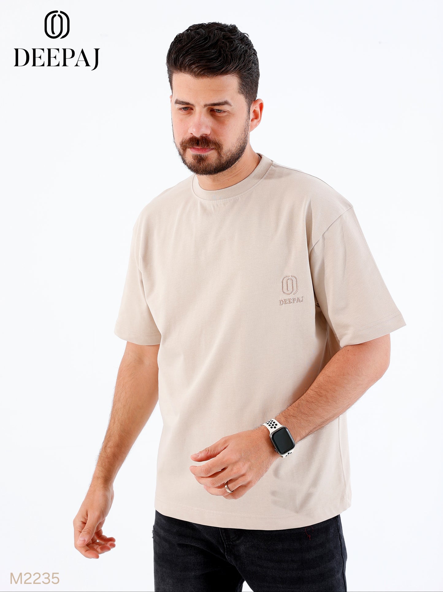 Luxury is an Attitude ( 2235 )